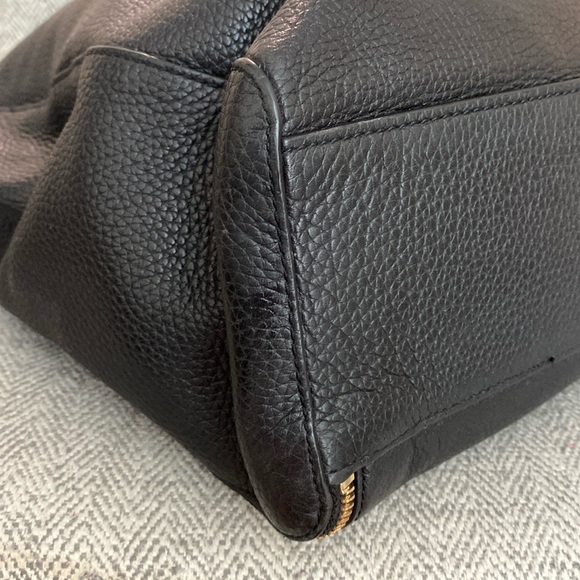 Michael Kors Hobo Bag - Picture 4 of 10